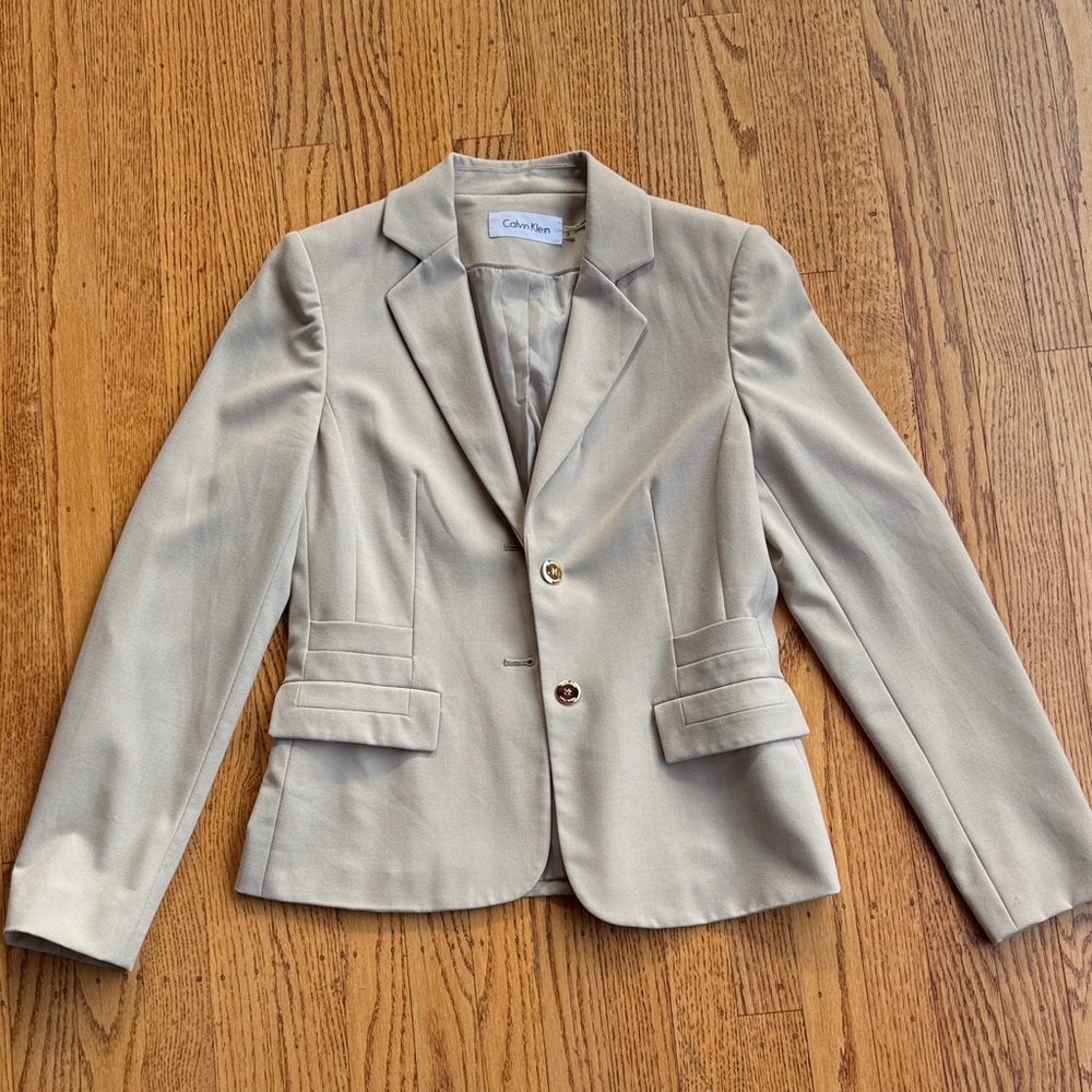 Calvin Klein beige blazer